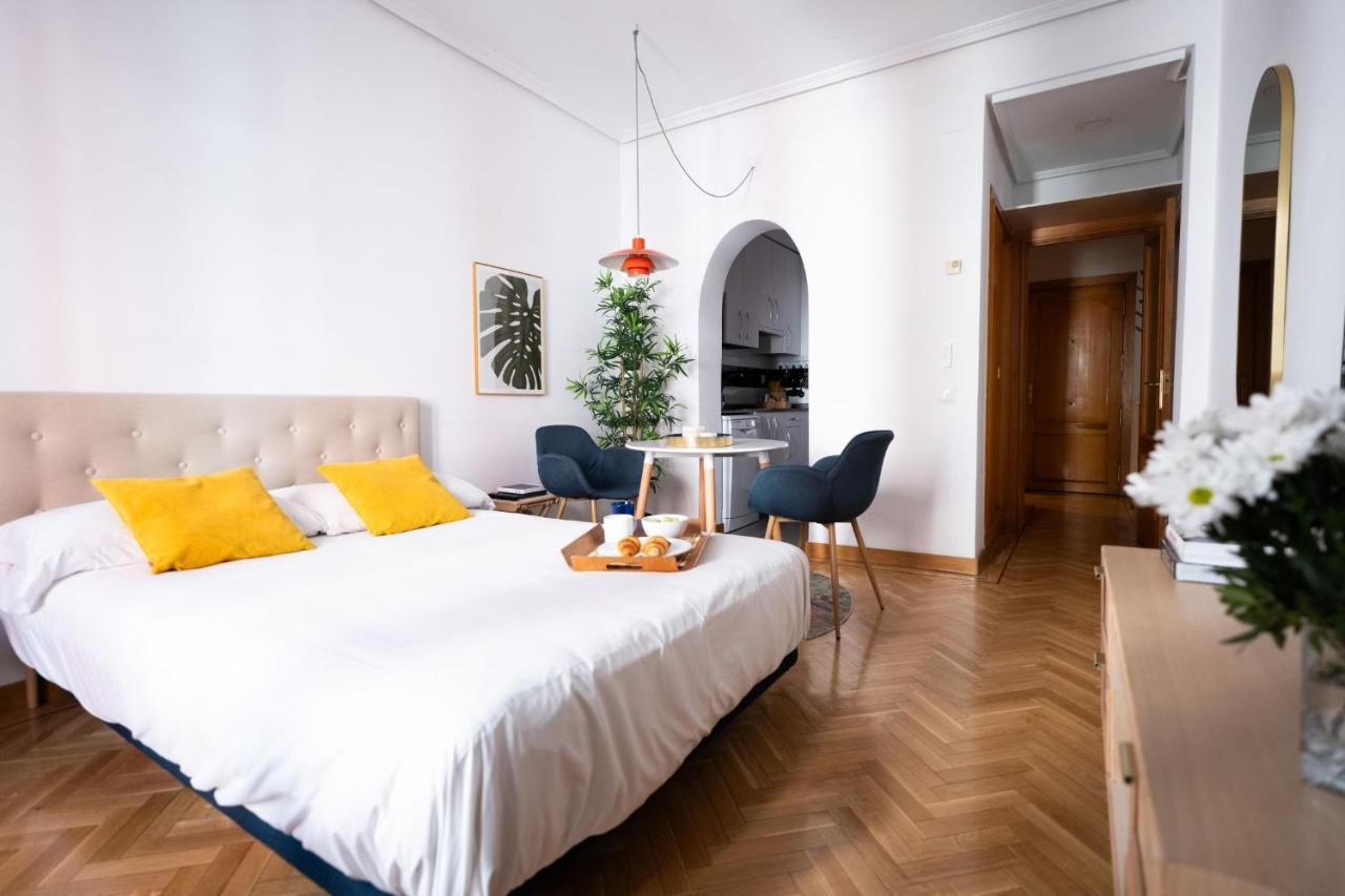 Estudio Calle Del Barquillo Μαδρίτη Εξωτερικό φωτογραφία